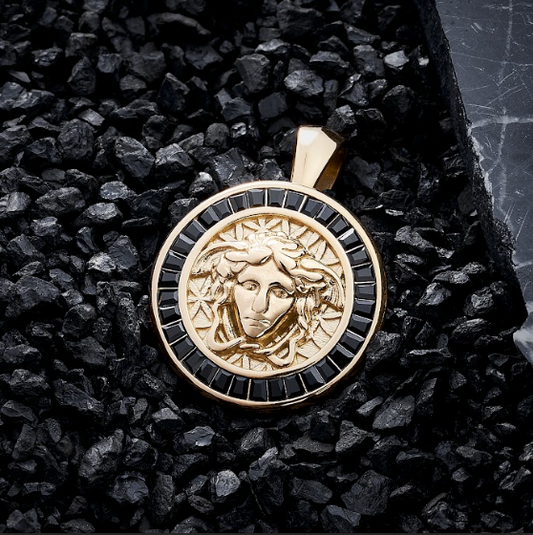 Dije Medusa Gemas Negras