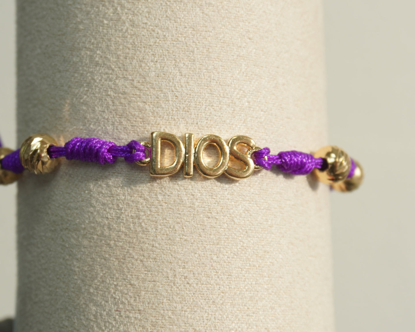 Pulsera Tejida Dios Laminado