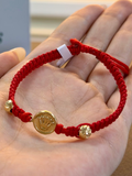 Manilla con 2 balin diamantado #5 y herraje corona Oro 18K
