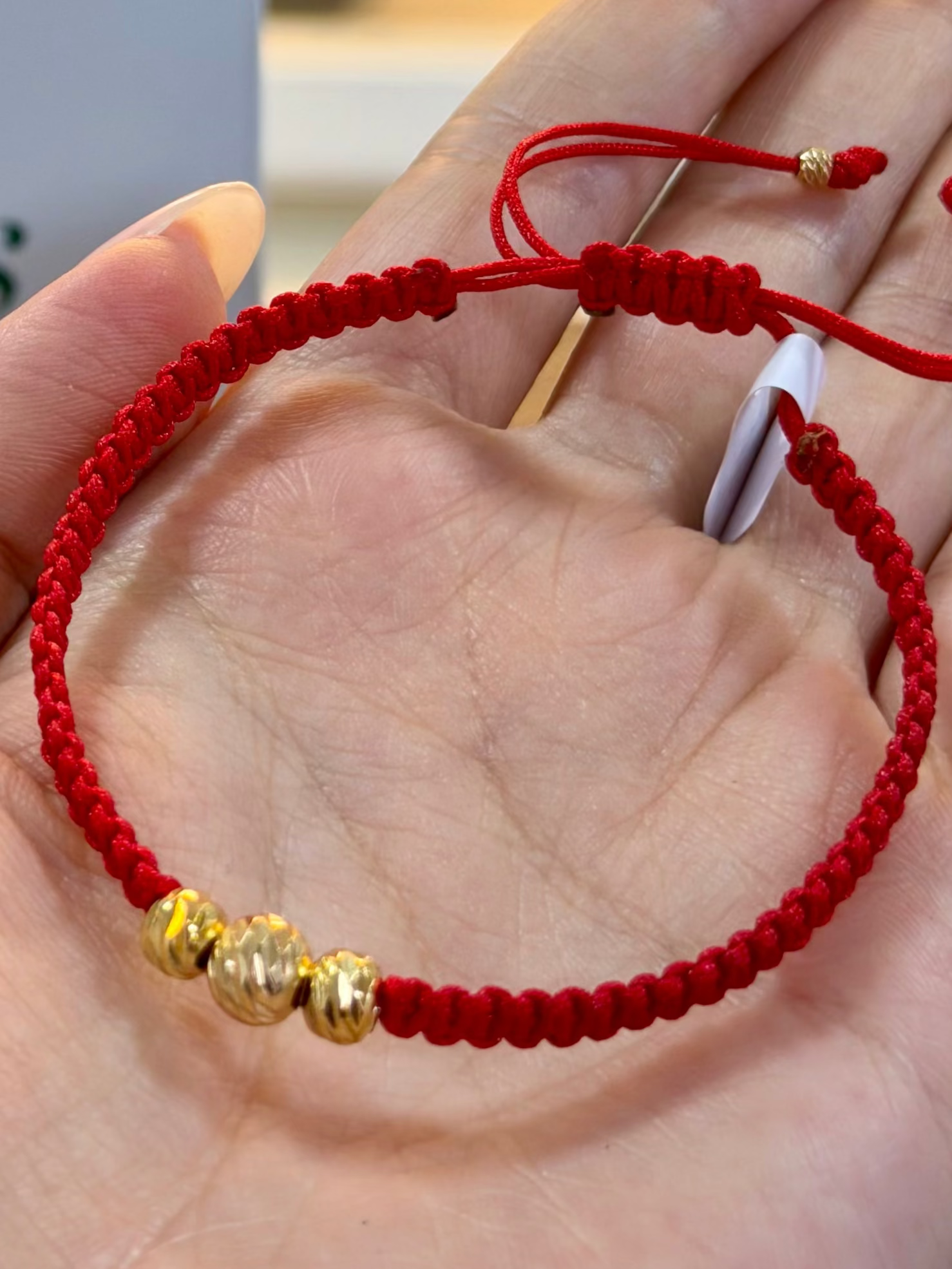 Manilla con 2 balin diamantado #5 y 1 balin diamantado #6 Oro 18K