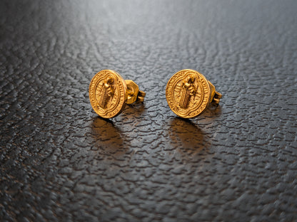 Aretes San Benito Oro Laminado