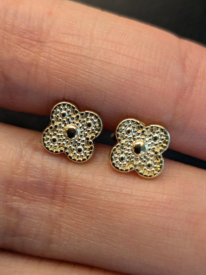 Arete Trébol Diamantado