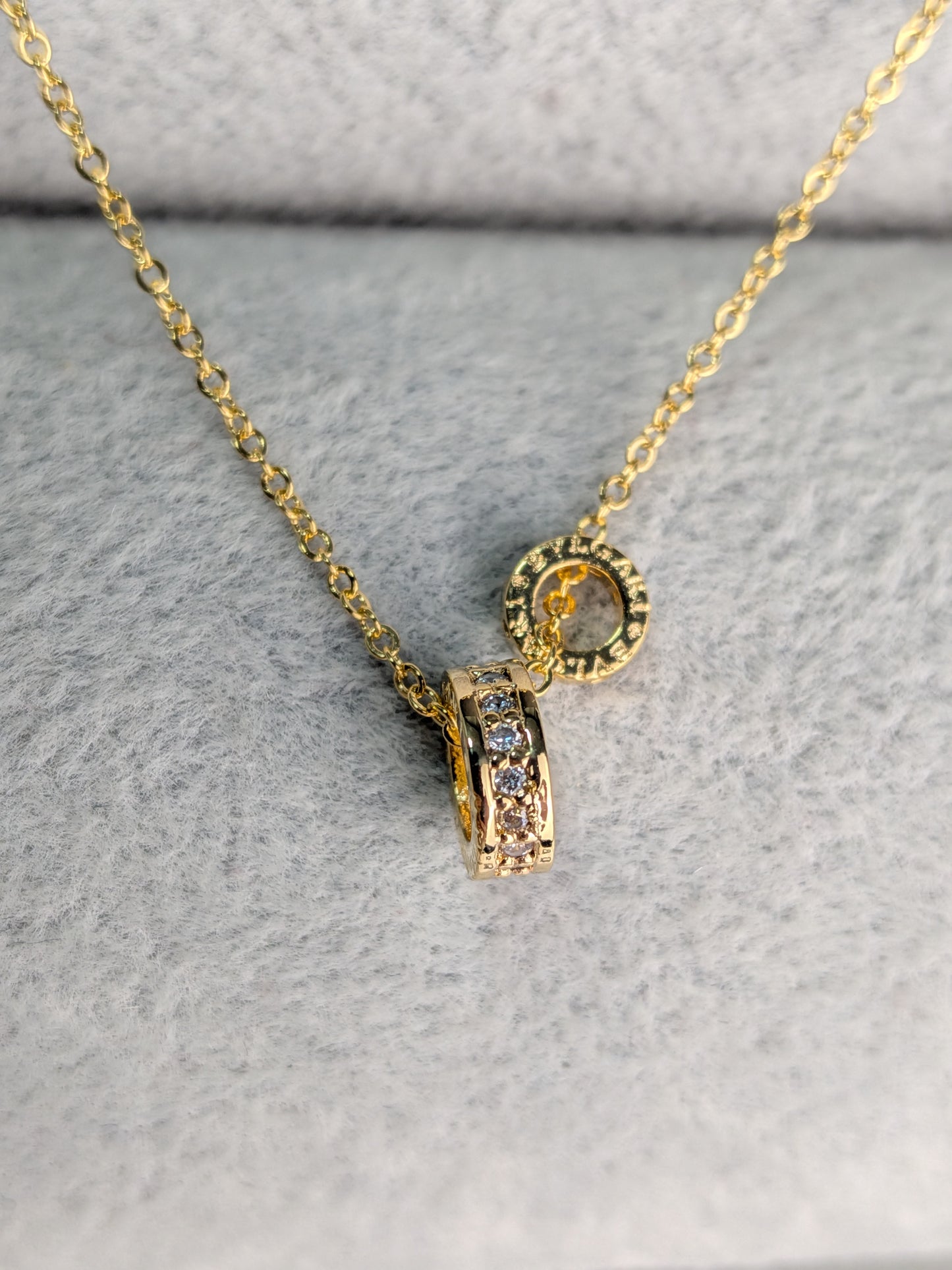 Cadena Dije BLV Mujer