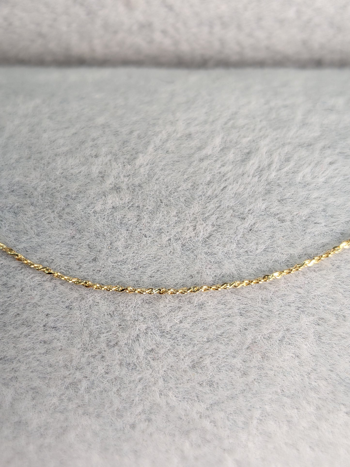 Cadena Veneciana Entorchada Mujer