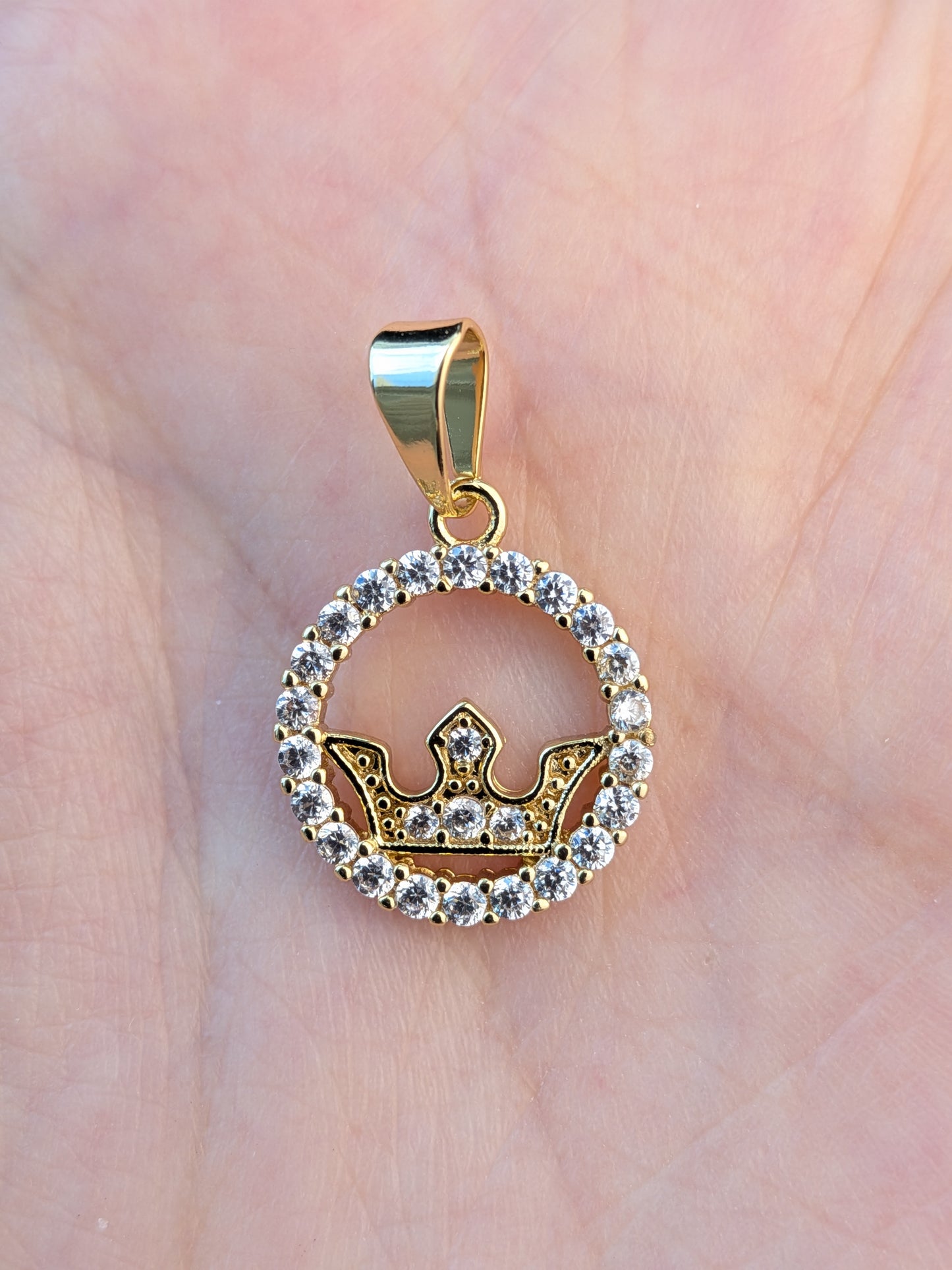 Dije Círculo Corona Circones