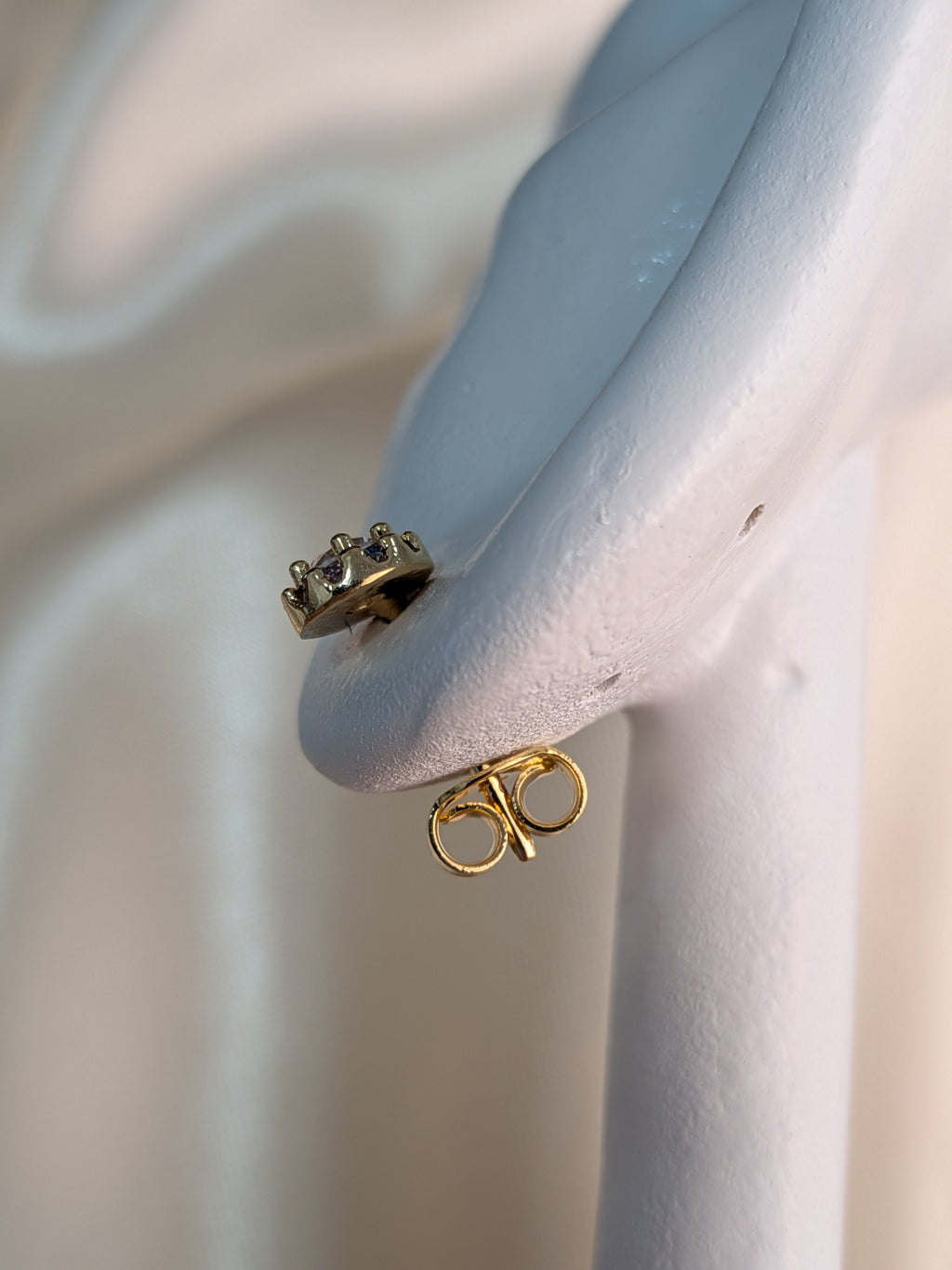 Arete Circulo Piedra Oro Laminado