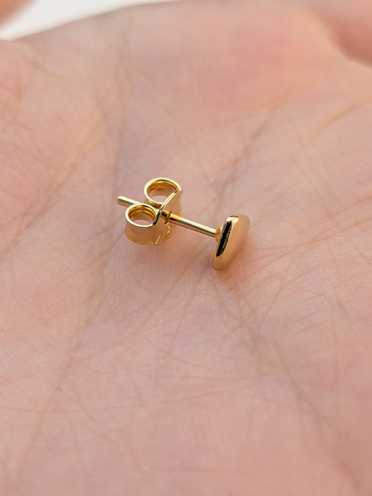 Arete Corazón Liso
