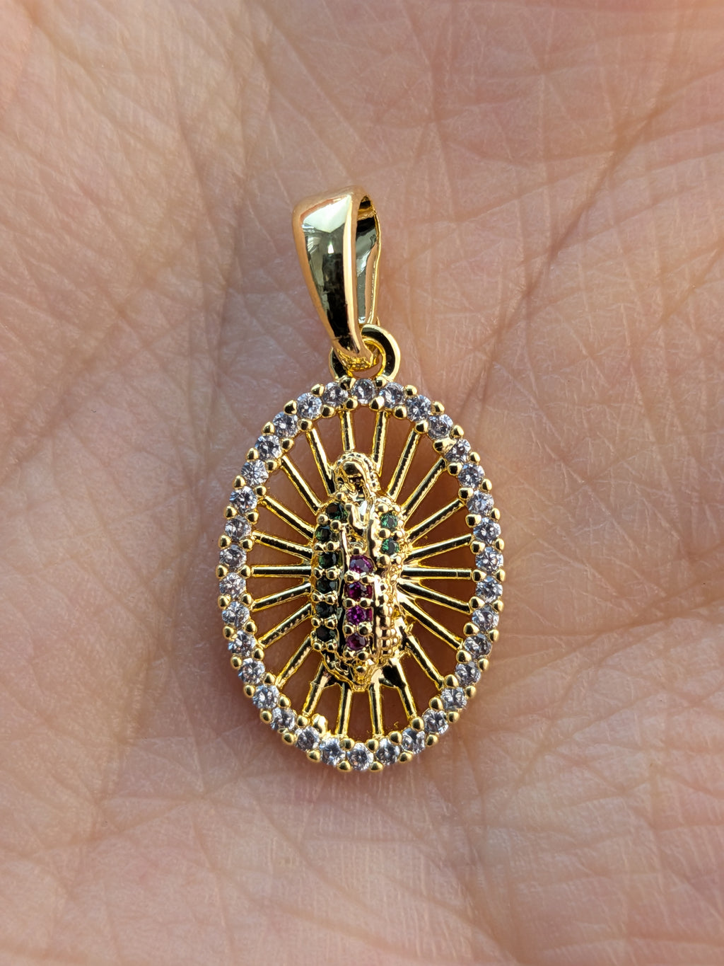Dije Guadalupe Mix Color Oval 10mm