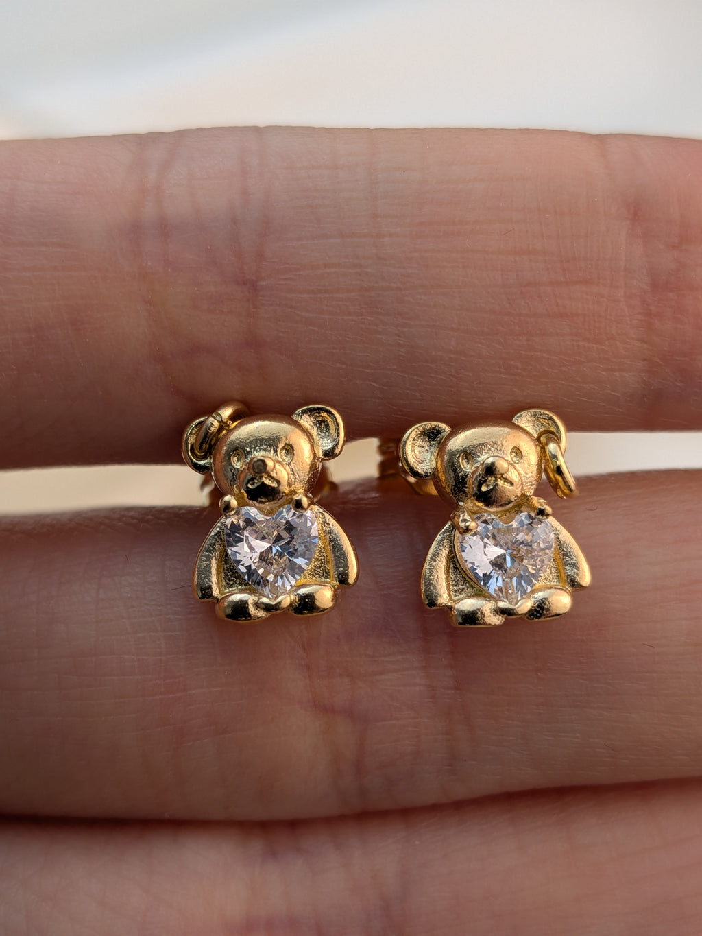 Arete Oso Circon