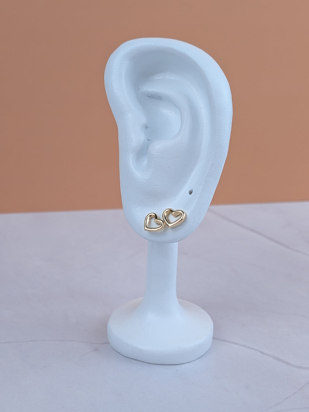 Arete Corazón Fino Troquelado Oro Laminado